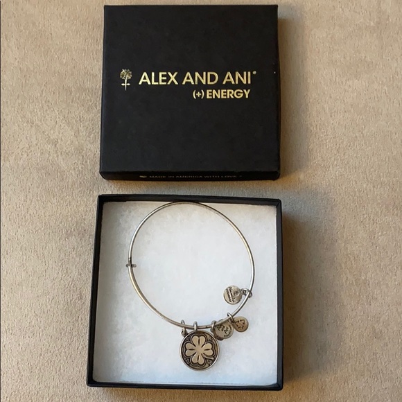 Bracelet - Picture 2 of 2